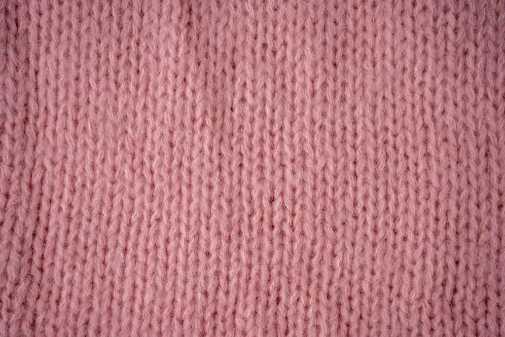 Knit vs Woven Womenswear: Which for Your Line? 2 knit fabric